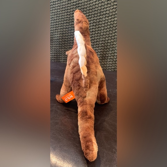Wild Republic 8” Brown Spinosaurus Plushie w/Fan-Like Spine Back; Ages 3+ - Picture 3 of 9